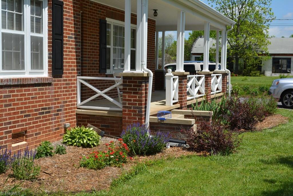 112 Cedarbrook Road Jonesville, NC 28642 - Photo 14 of 21 The front porch is awesome!!