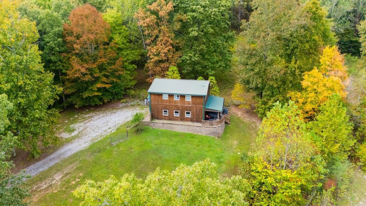 369 Oakridge Road Bee Spring, KY 42207 - Photo 30 of 32 Gallery Image 30