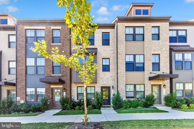 $515,000 | 3525 Carnaby Street, Hyattsville, MD 20782