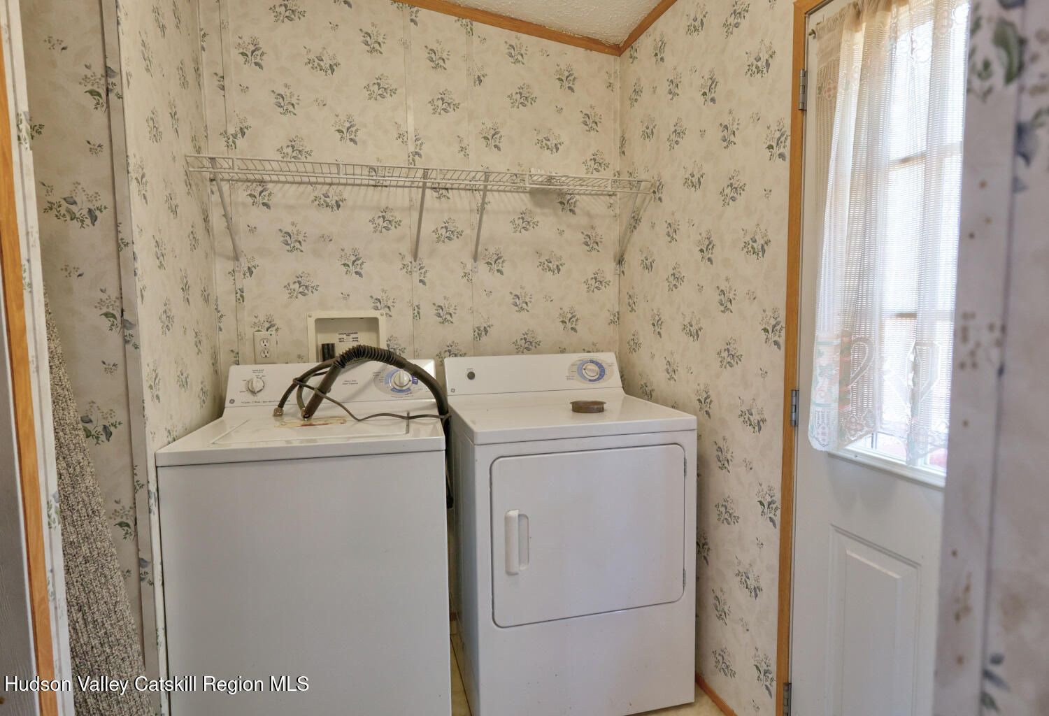 201 Edison Timmerman Road Cairo, NY 12413 - Photo 33 of 49 a utility room with dryer and washer