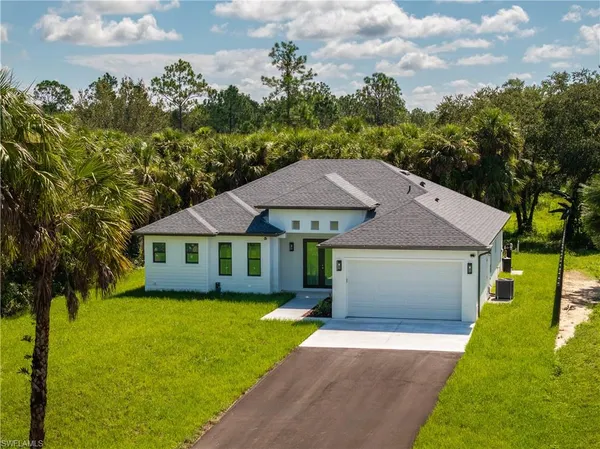 $539,900 | 2132 Desoto Boulevard South, Naples, FL 34117