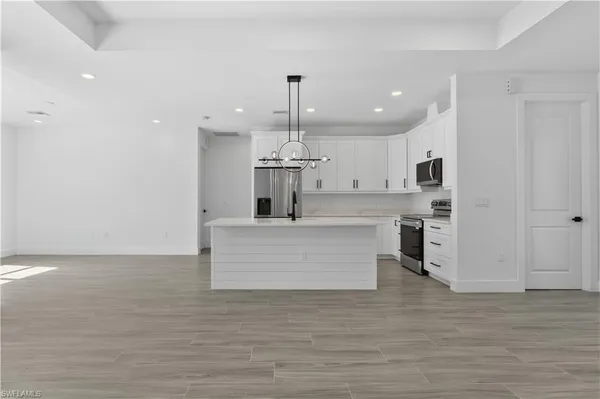 $529,900 | 2132 Desoto Boulevard South, Naples, FL 34117