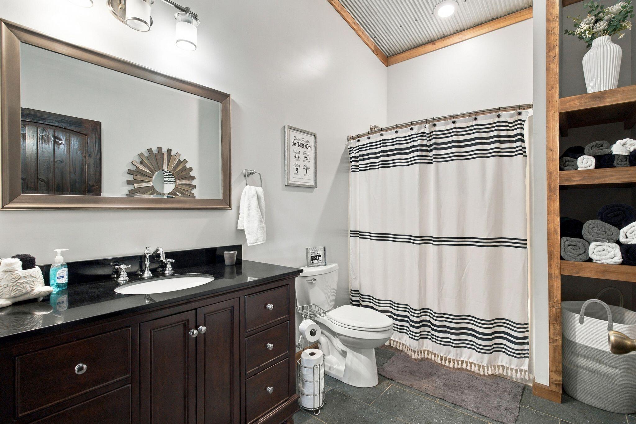 649 Joe Snedegar Road Mount Sterling, KY 40353 - Photo 26 of 93 1st floor 2nd bathroom