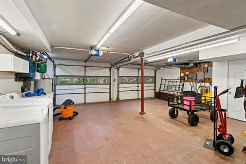 $2,999,000 | 6 Bridge One Lane, Pipersville, PA 18947