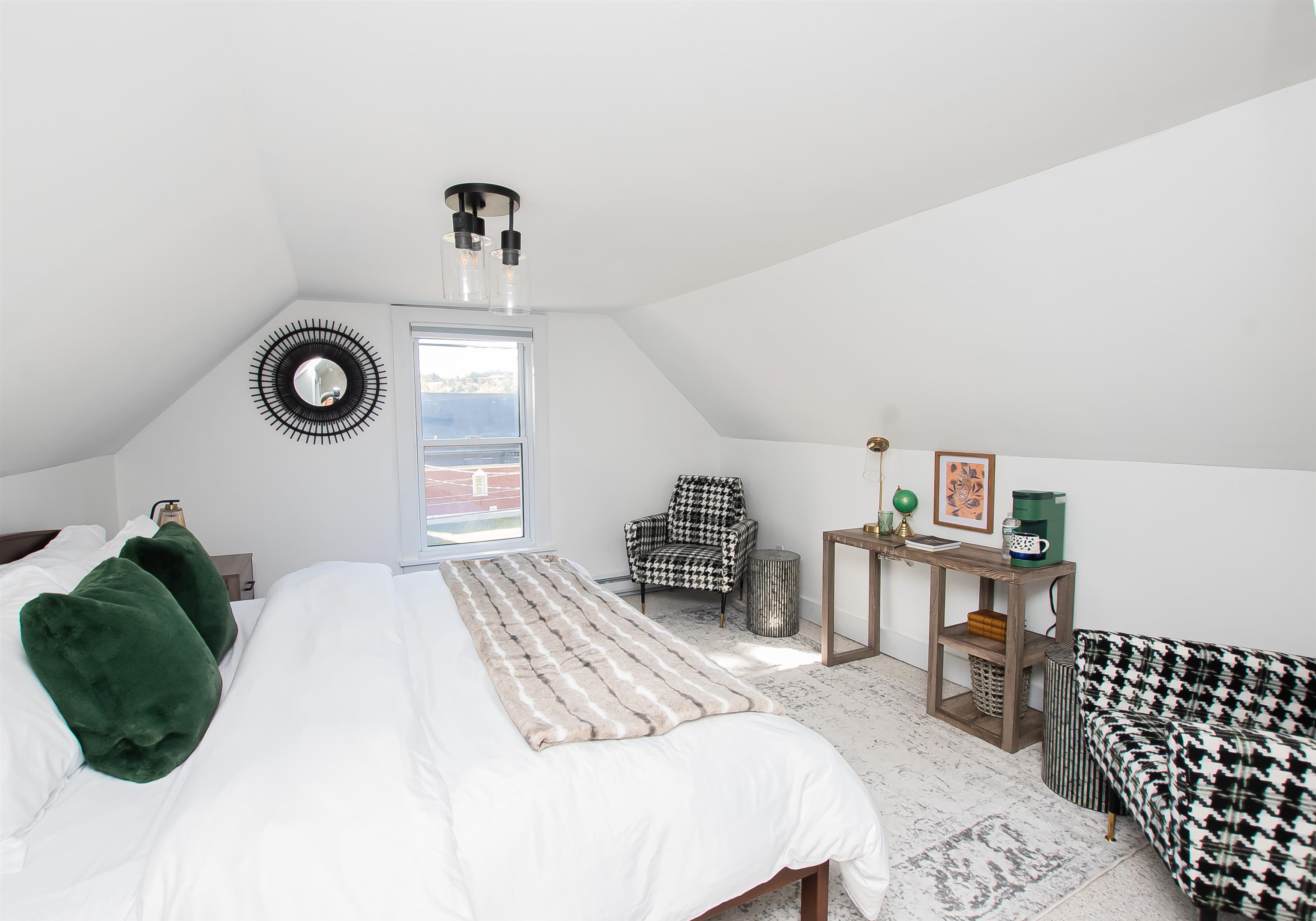 51 High Street Ludlow, VT 05149 - Photo 16 of 46