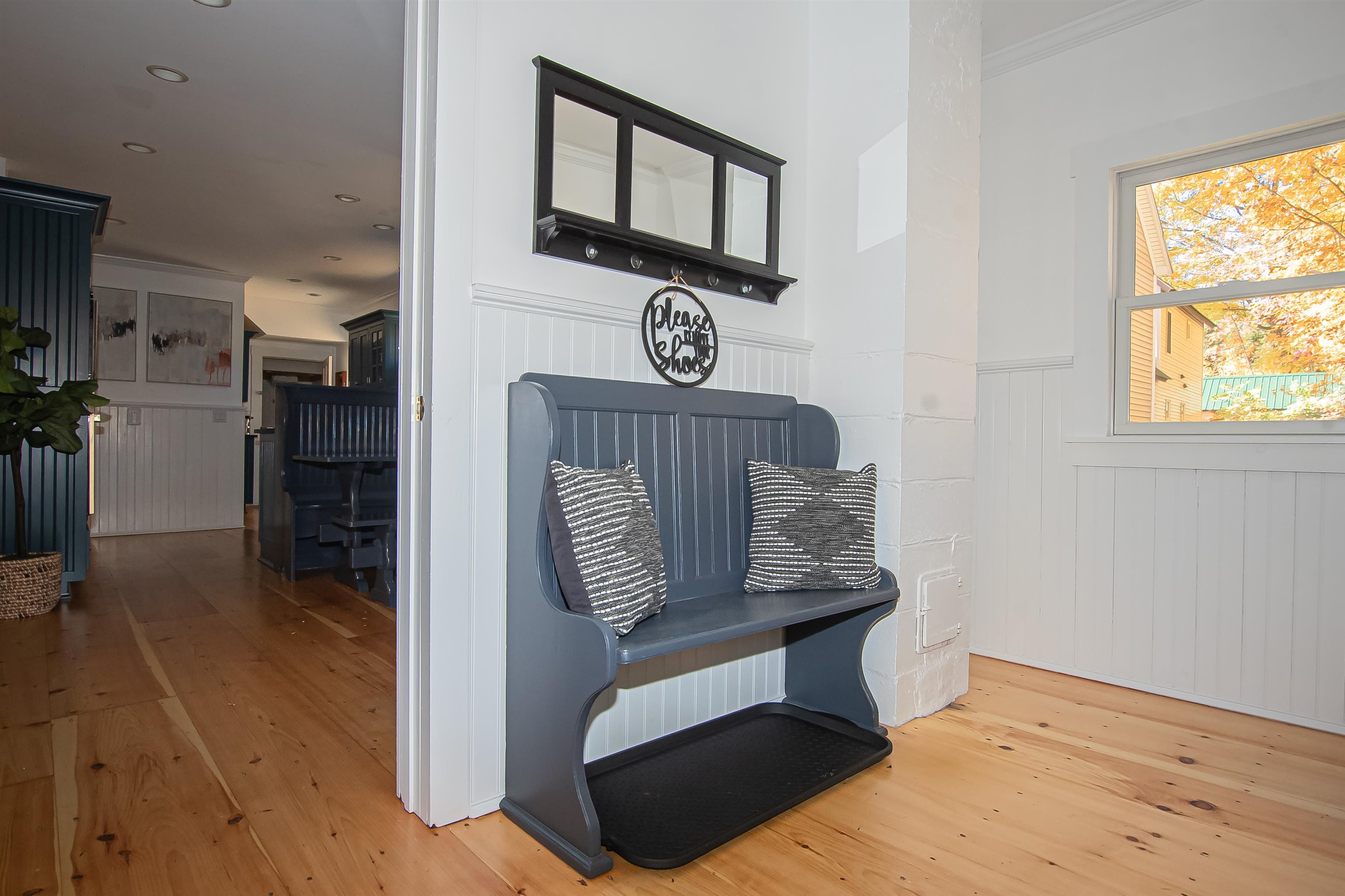 51 High Street Ludlow, VT 05149 - Photo 5 of 46