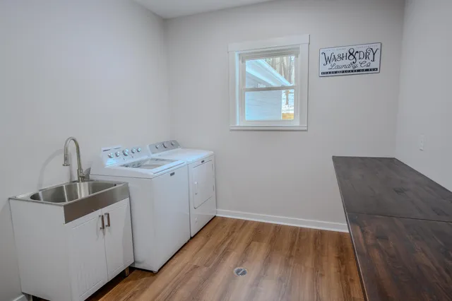 $649,999 | 8828 Division Avenue South, Byron Center, MI 49315