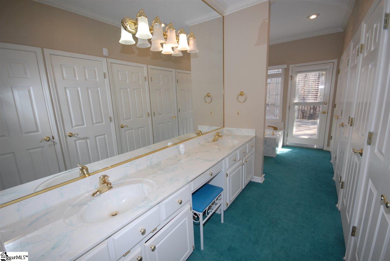 217 Hunters Trail Walhalla, SC 29691 - Photo 17 of 35 Gallery Image 17