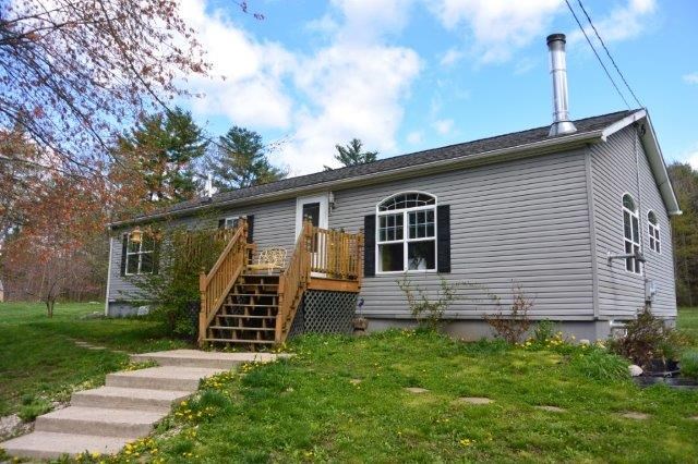 59 Jenness Road Epping, NH 03042 - Photo 1 of 22