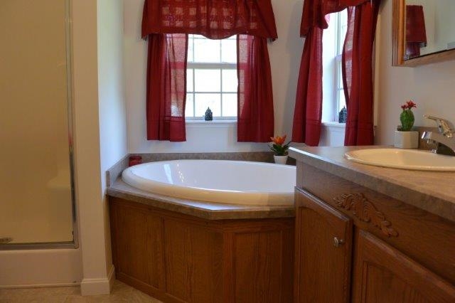 59 Jenness Road Epping, NH 03042 - Photo 15 of 22