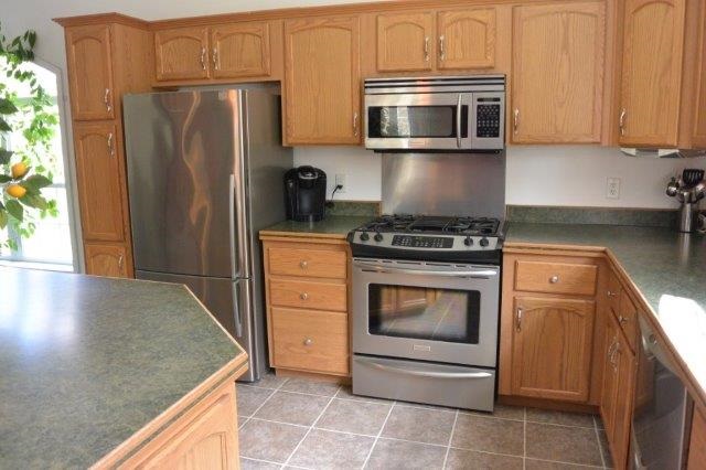 59 Jenness Road Epping, NH 03042 - Photo 8 of 22