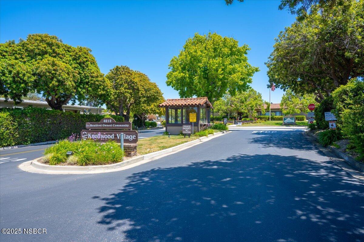 1104 Devonshire Place Santa Maria, CA 93455 - Photo 27 of 46 31-Knollwood Village