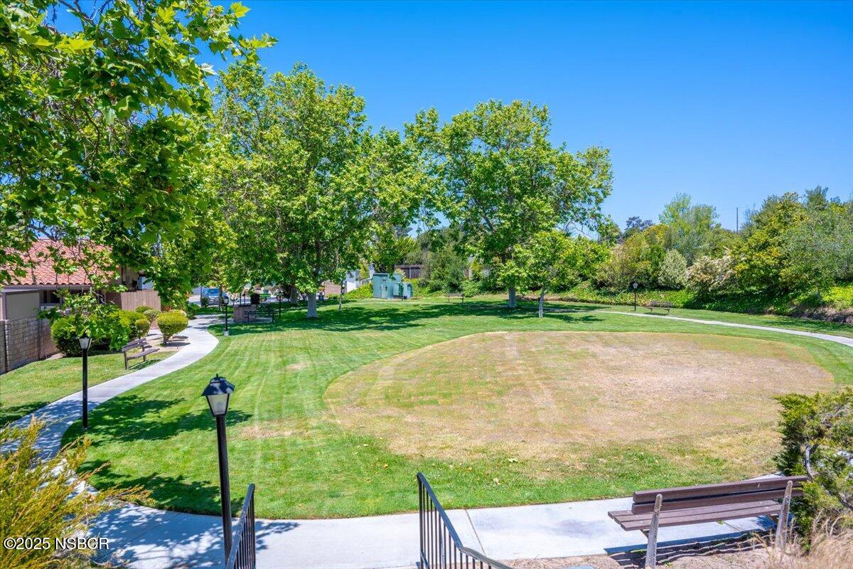 1104 Devonshire Place Santa Maria, CA 93455 - Photo 32 of 46 36-Park