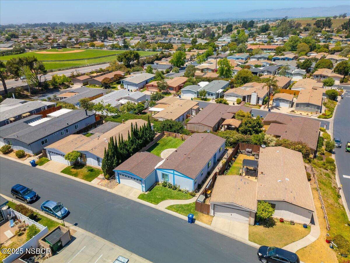 1104 Devonshire Place Santa Maria, CA 93455 - Photo 36 of 46 40-Aerial