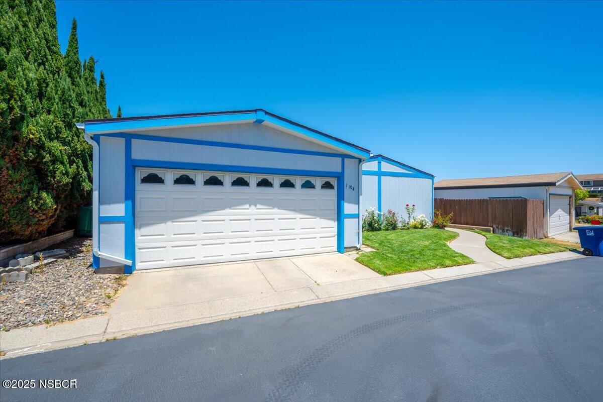 1104 Devonshire Place Santa Maria, CA 93455 - Photo 44 of 46 02-Exterior Front