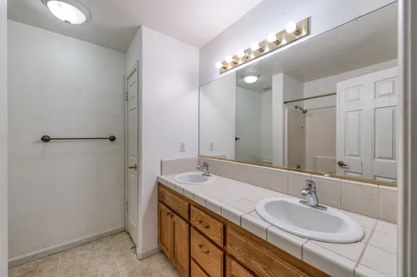 $439,900 | 168 Makenna Drive, Madera, CA 93637