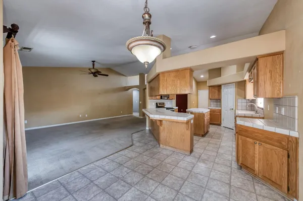 $439,900 | 168 Makenna Drive, Madera, CA 93637