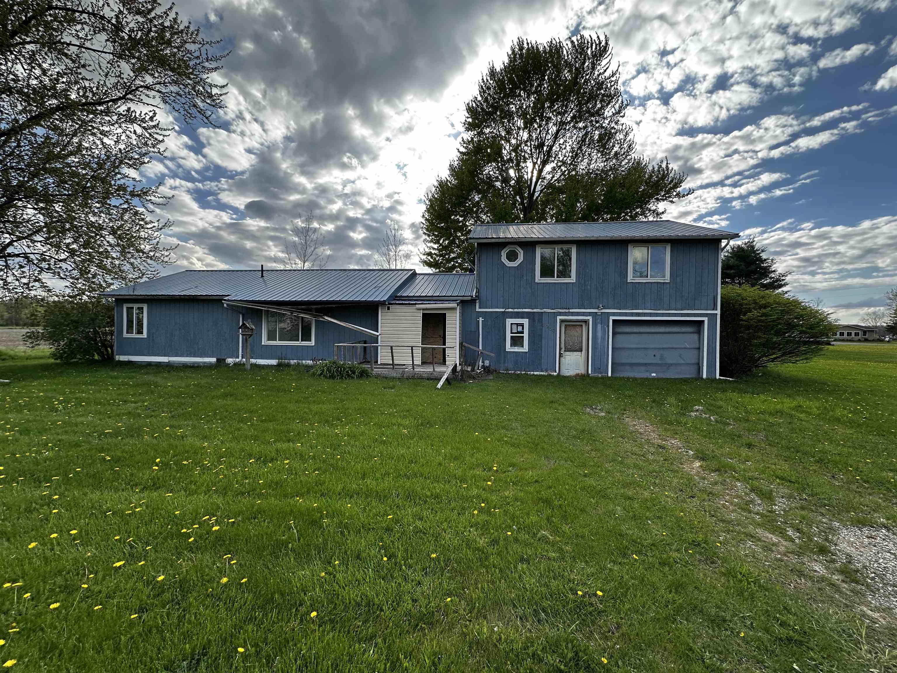 8753 Chippewa Coleman, MI 48618 - Photo 1 of 14