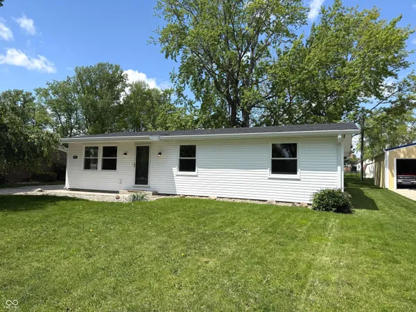 $219,000 | 806 East Hall Street, Greentown, IN 46936