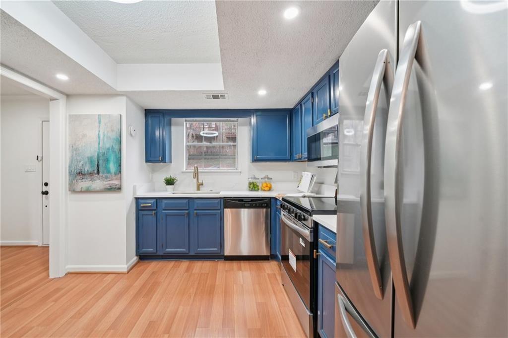 1750 Clairmont Road, Unit 8 Decatur, GA 30033 - Photo 13 of 28