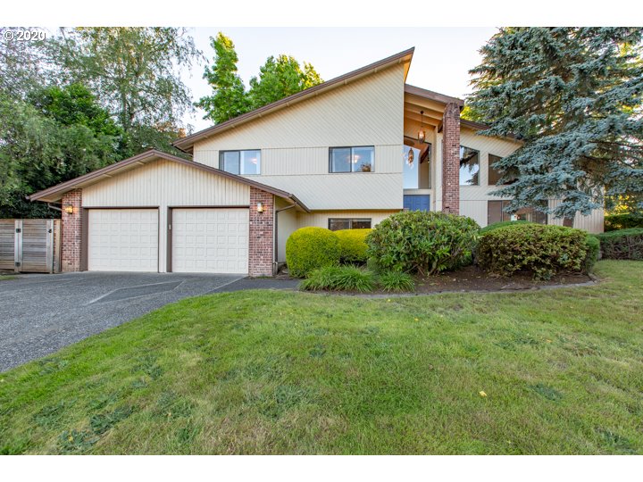 16110 Northeast 35th Avenue Ridgefield, WA 98642 - Photo 2 of 32