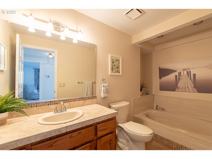 16110 Northeast 35th Avenue Ridgefield, WA 98642 - Photo 16 of 32