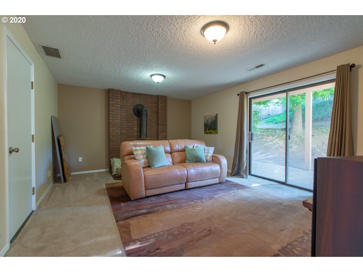 16110 Northeast 35th Avenue Ridgefield, WA 98642 - Photo 22 of 32