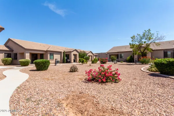 $282,500 | 846 North Pueblo Drive, Unit 136, Casa Grande, AZ 85122