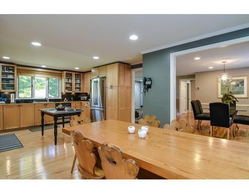8 Merifield Lane Natick, MA 01760 - Photo 13 of 32 Gallery Image 13