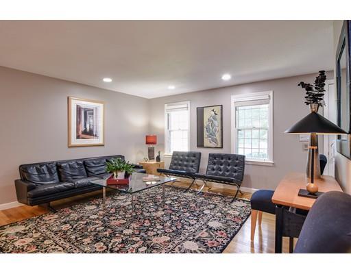 8 Merifield Lane Natick, MA 01760 - Photo 5 of 32 Gallery Image 5
