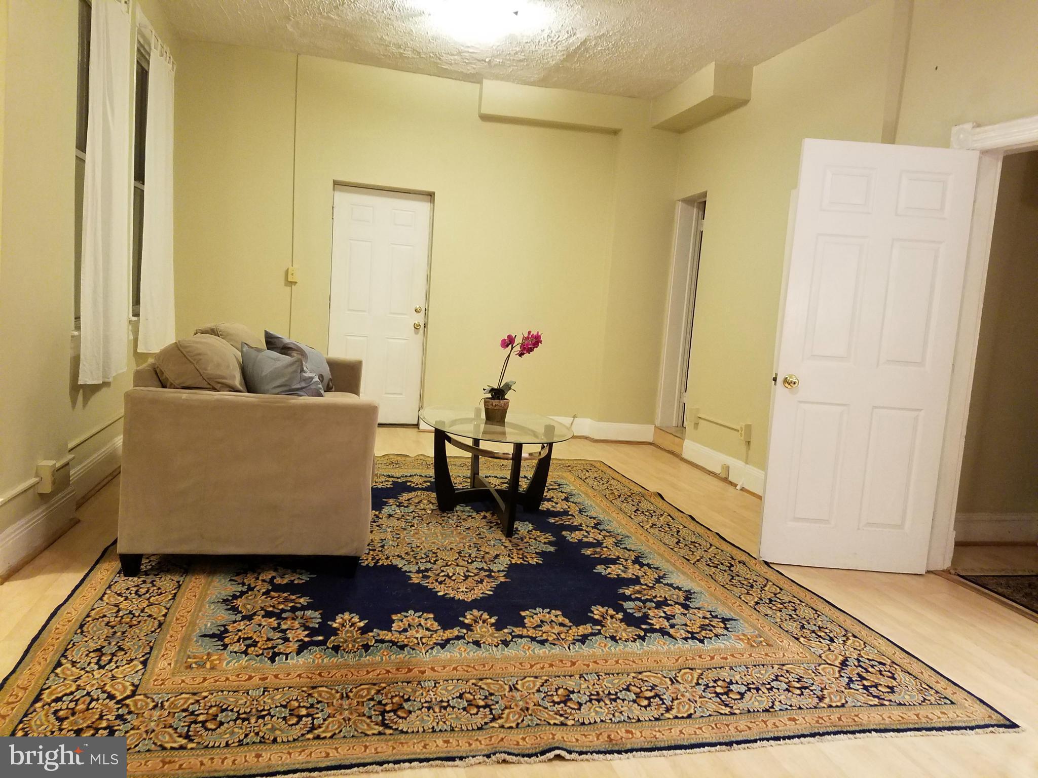 85 R Street Northwest Washington, DC 20001 - Photo 14 of 28 Living Room