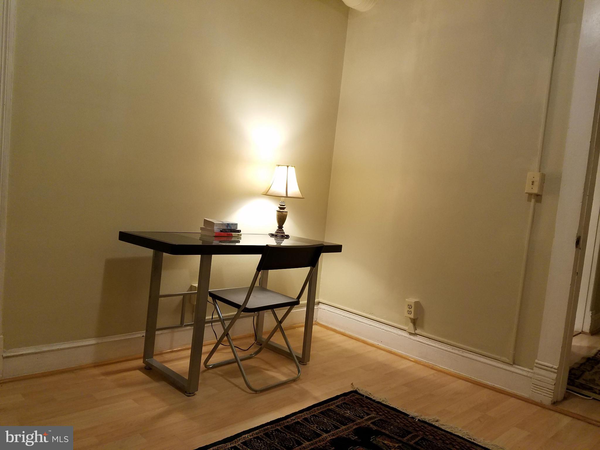 85 R Street Northwest Washington, DC 20001 - Photo 22 of 28 Bedroom or Office