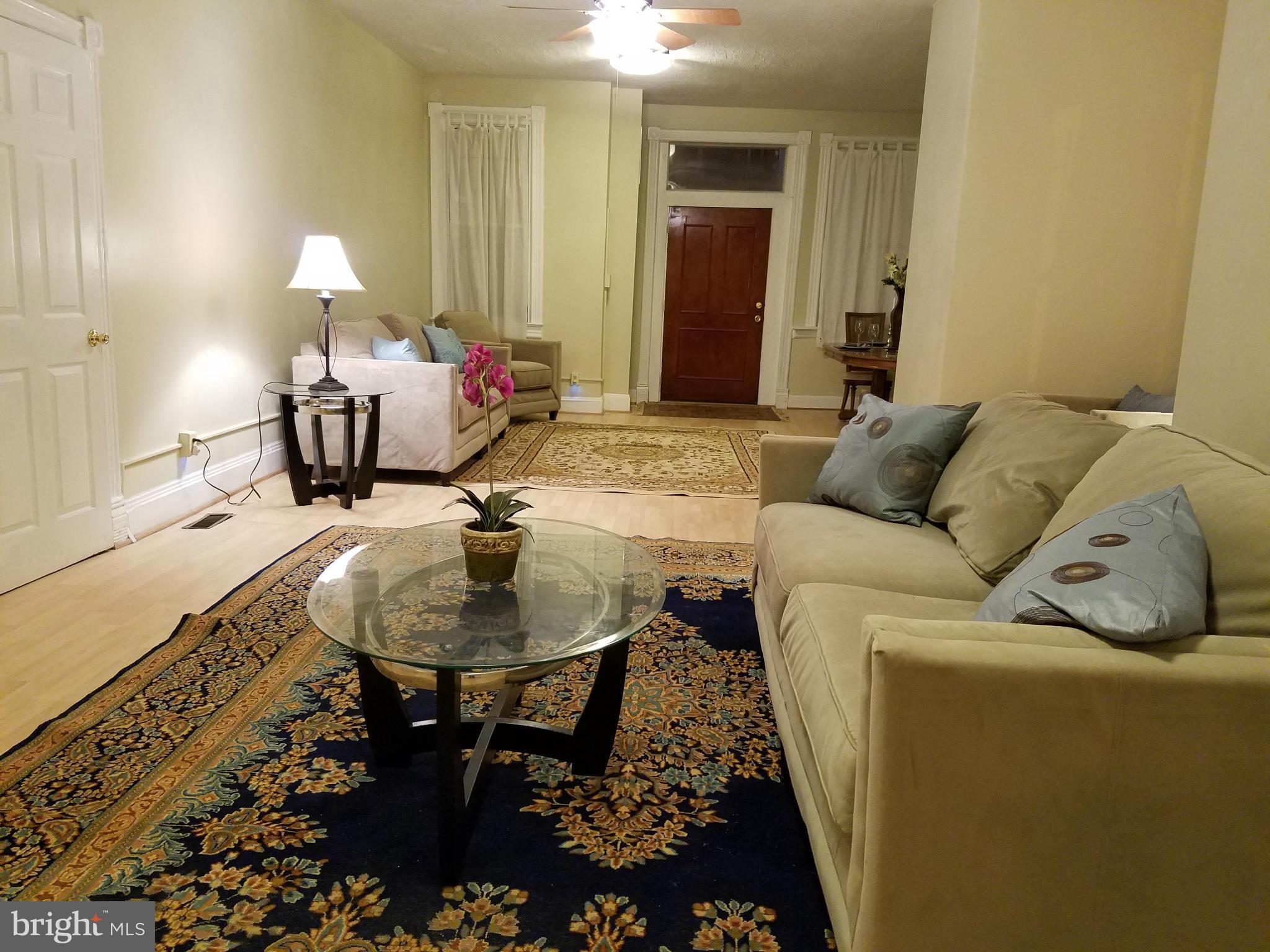85 R Street Northwest Washington, DC 20001 - Photo 5 of 28 Living Room