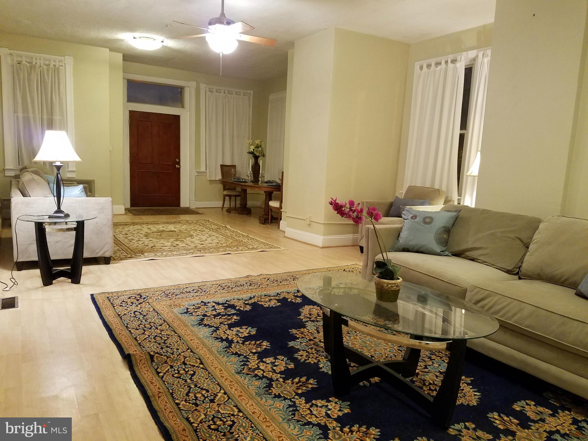 85 R Street Northwest Washington, DC 20001 - Photo 7 of 28 Living Room