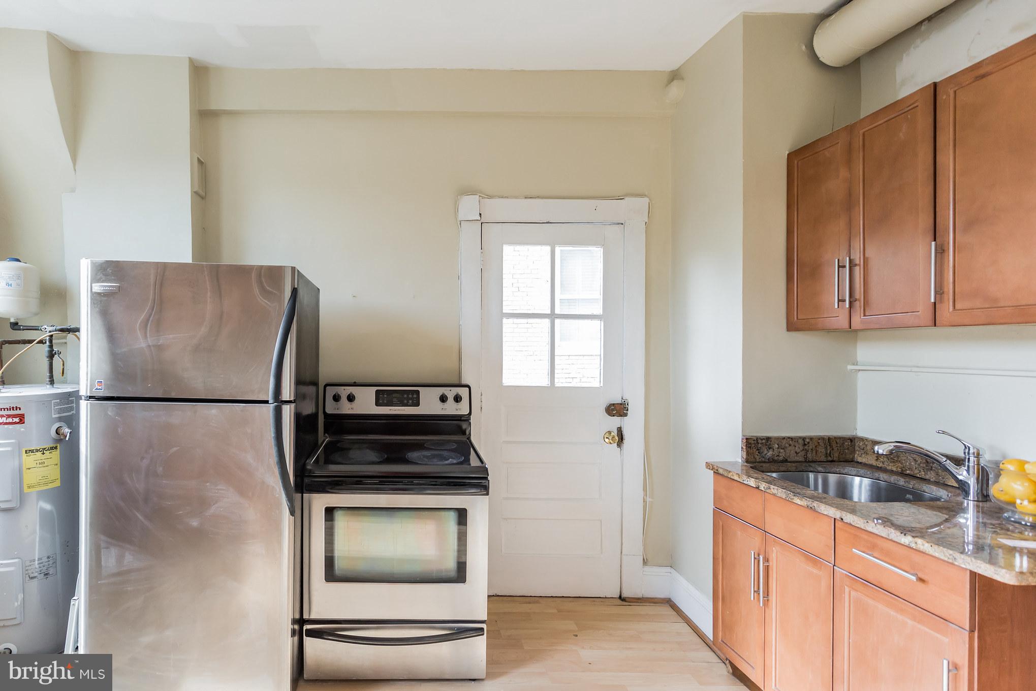 85 R Street Northwest Washington, DC 20001 - Photo 9 of 28 Kitchen