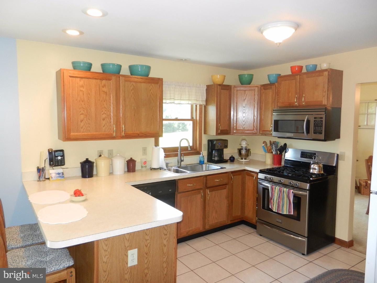 389 Golf Course Road Birdsboro, PA 19508 - Photo 3 of 20 Gallery Image 3