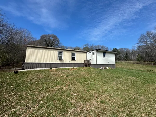 $1,500 | 465 Summit Street, Blue Ridge, GA 30513