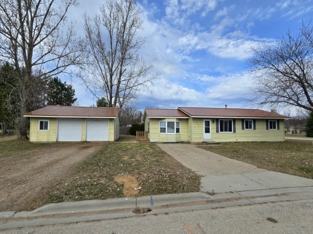 214 Pearl Avenue Shawano, WI 54166 - Photo 18 of 19