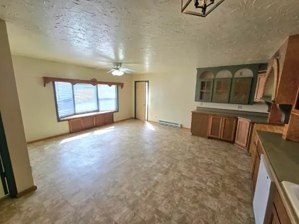 $230,000 | 214 Pearl Avenue, Shawano, WI 54166