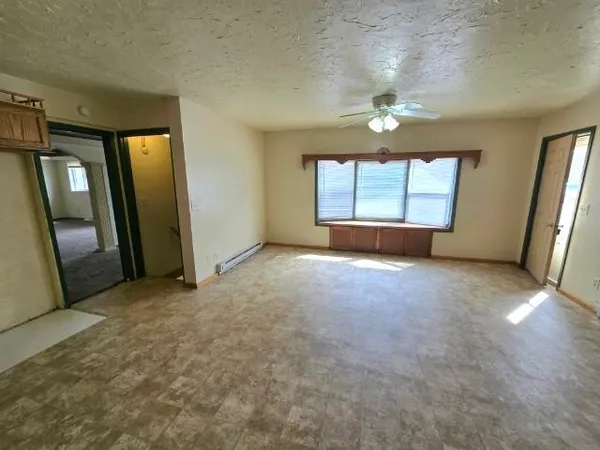 $230,000 | 214 Pearl Avenue, Shawano, WI 54166