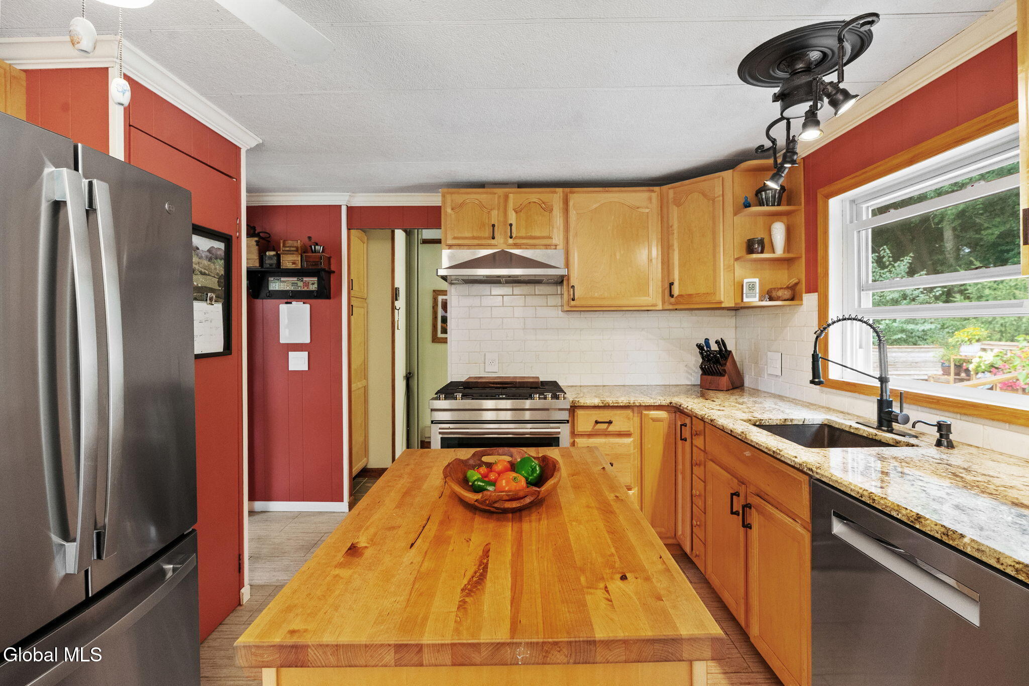 38 Green Acres Road Greenport, NY 12534 - Photo 6 of 70 6-web-or-mls-38-green-acres-rd