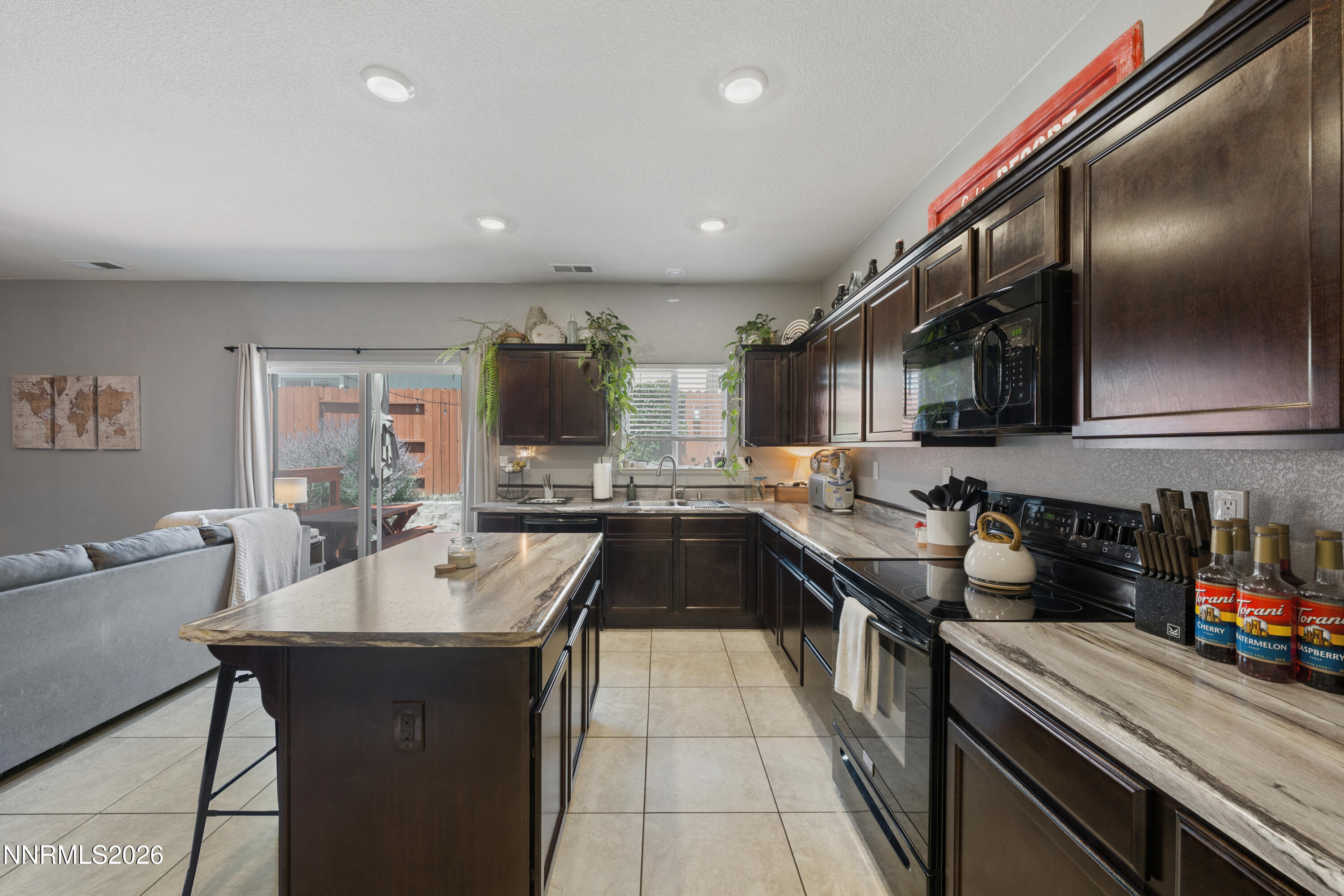 18617 Ivyberry Court Reno, NV 89508 - Photo 16 of 64 A7V02408 - Copy
