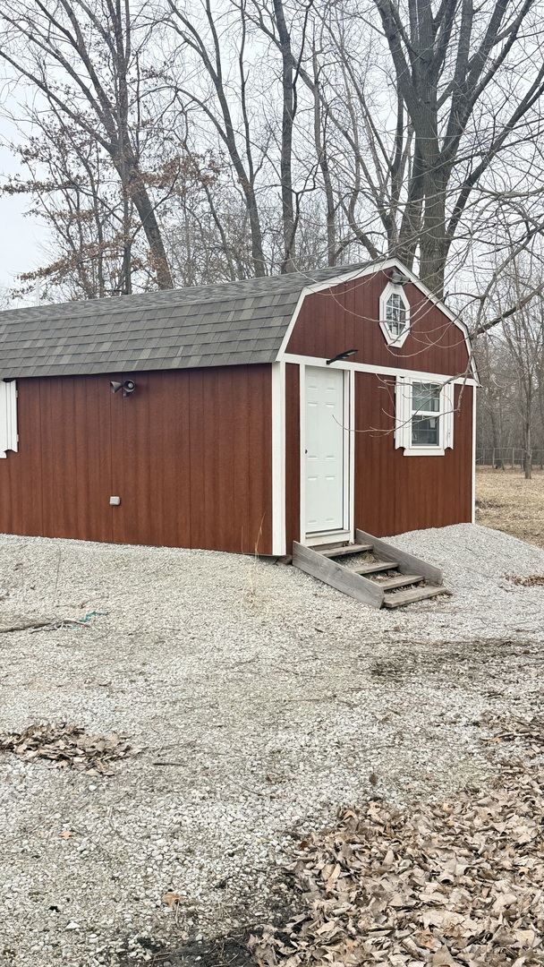 3649 South 15000E Road Pembroke Township, IL 60958 - Photo 2 of 24