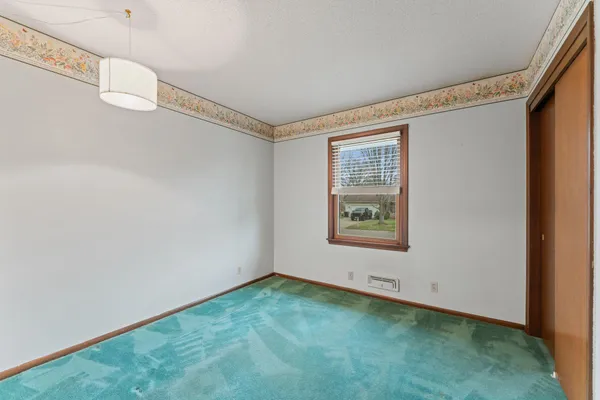 $325,000 | 1249 8th Lane, Anoka, MN 55303