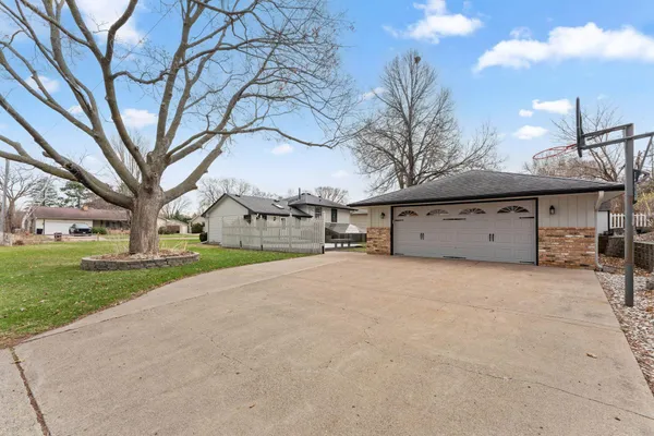 $325,000 | 1249 8th Lane, Anoka, MN 55303