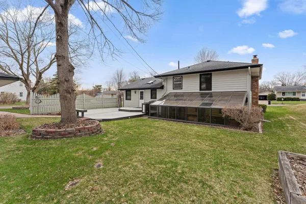 $325,000 | 1249 8th Lane, Anoka, MN 55303