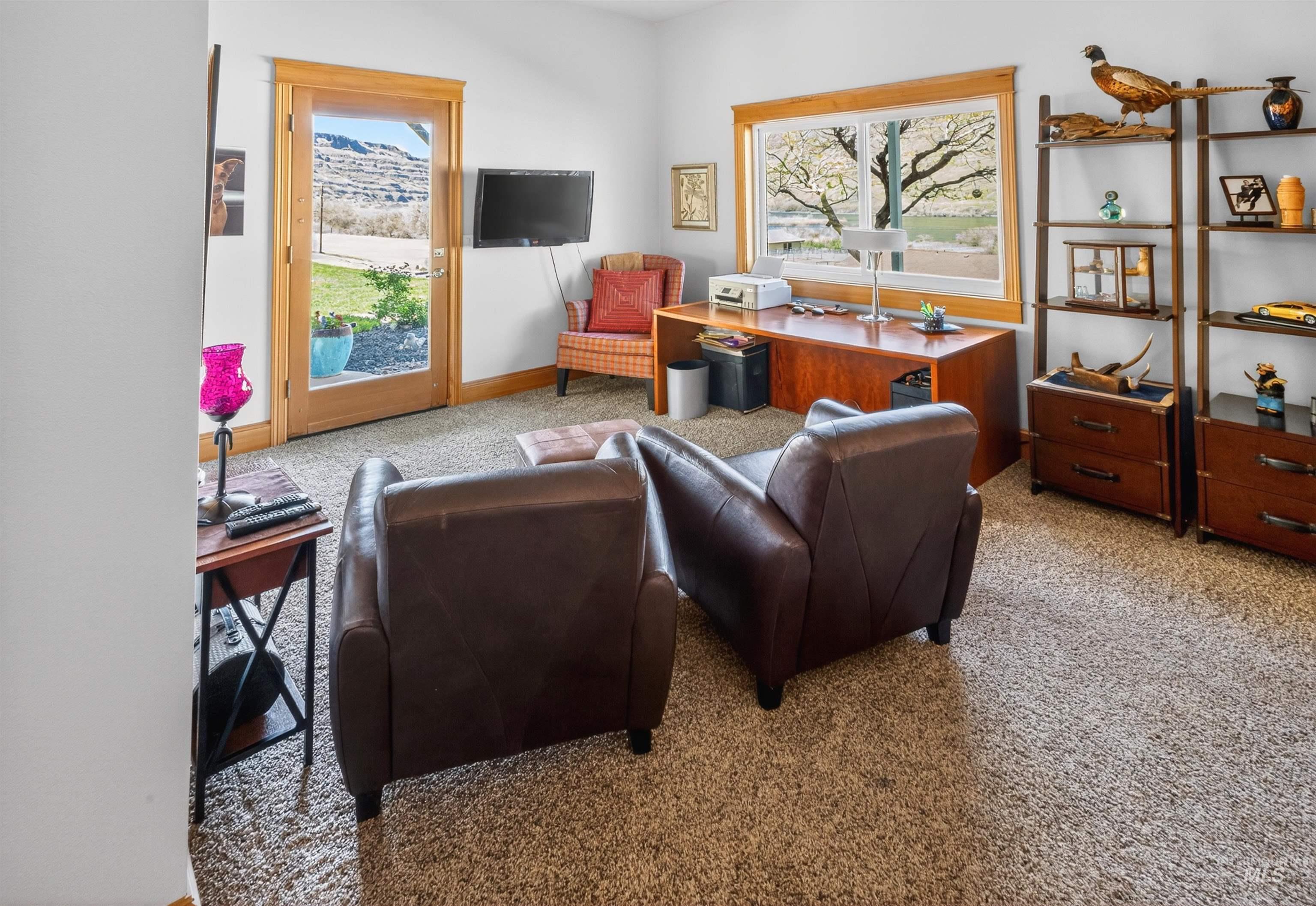 6382 Snake River Road Asotin, WA 99402 - Photo 23 of 34 Office featuring light carpet and baseboards