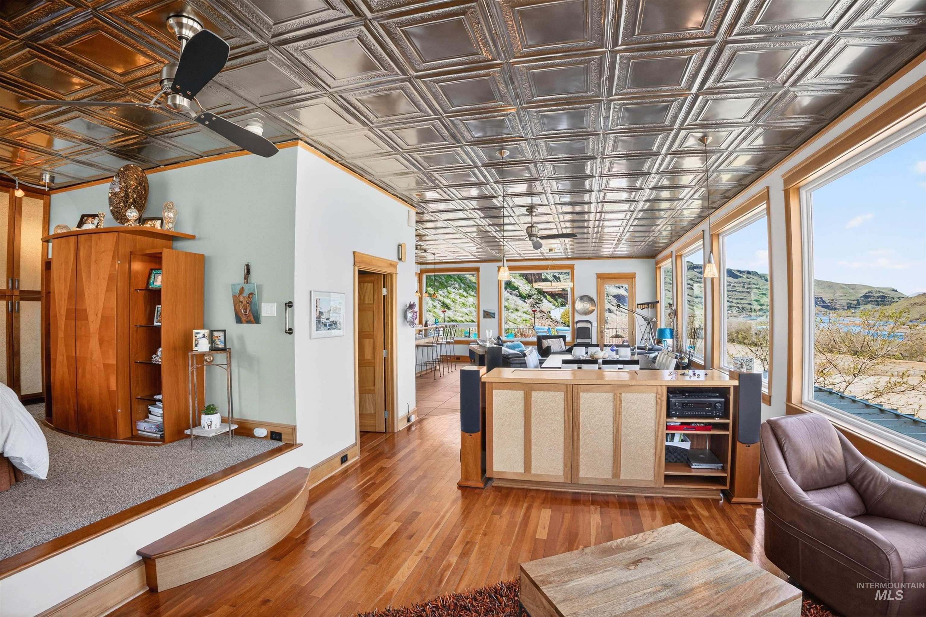 6382 Snake River Road Asotin, WA 99402 - Photo 34 of 34 Kitchen with open floor plan, an ornate ceiling, and light wood-style flooring