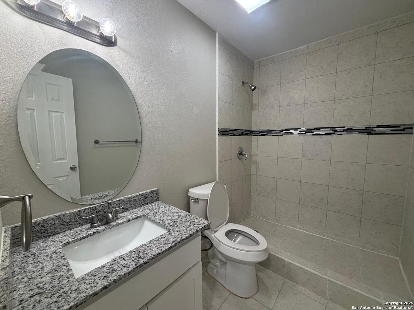 1303 Philadelphia Street, Unit 2 Laredo, TX 78041 - Photo 6 of 9