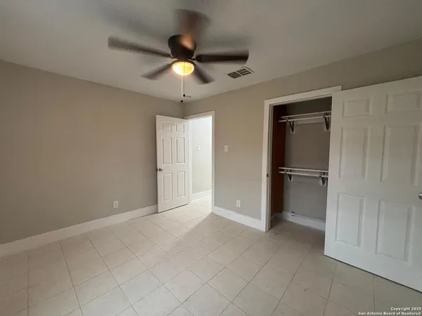 $950 | 1303 Philadelphia Street, Unit 2, Laredo, TX 78041
